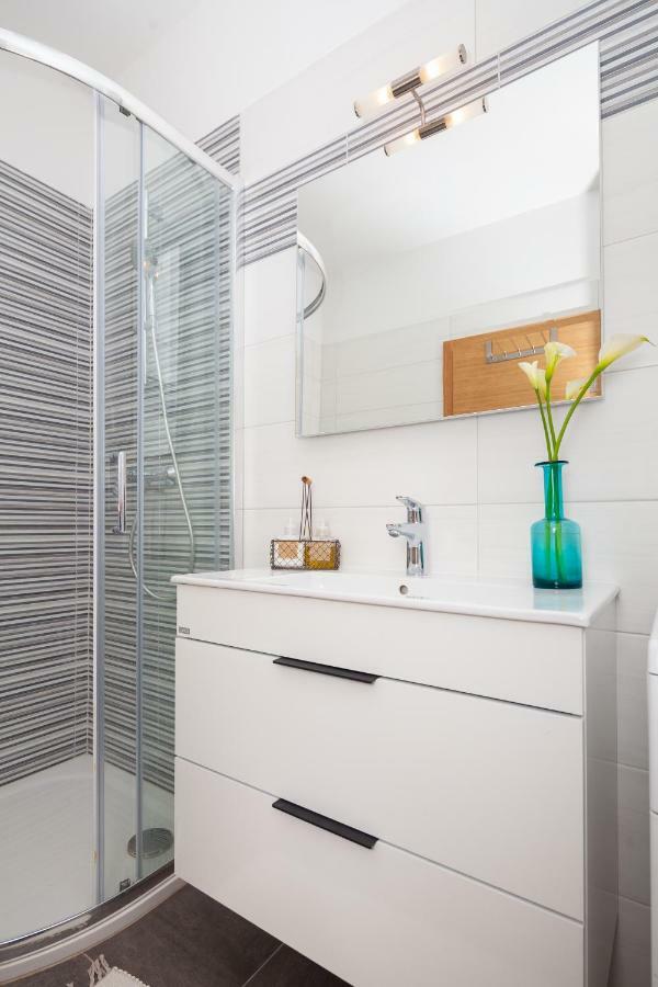 Luxury Apartment With Private Rooftop Terrace Pula Zewnętrze zdjęcie