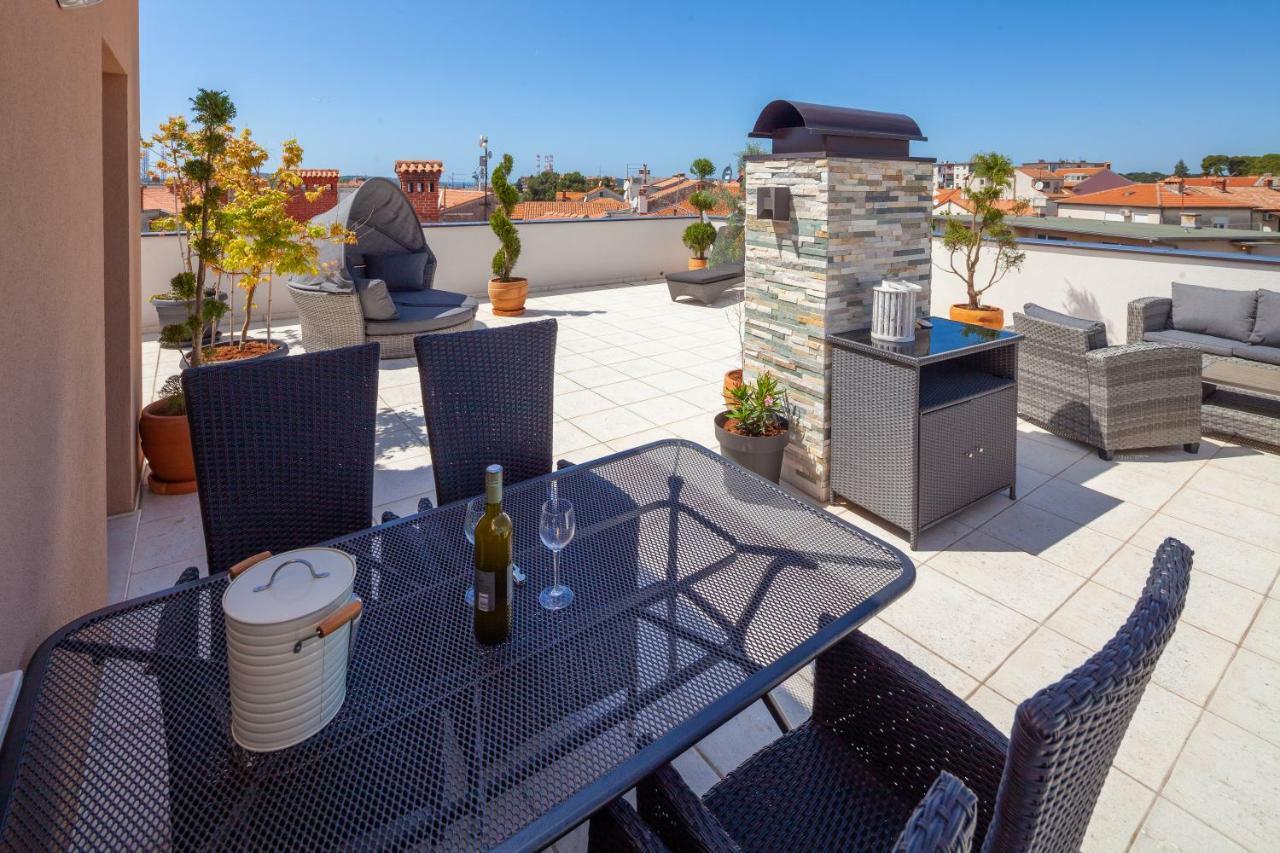 Luxury Apartment With Private Rooftop Terrace Pula Zewnętrze zdjęcie