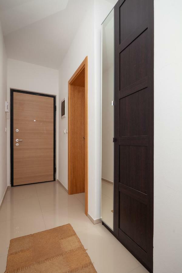 Luxury Apartment With Private Rooftop Terrace Pula Zewnętrze zdjęcie